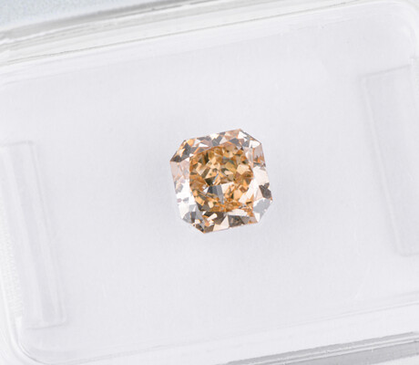 4C - Farba diamantu (Color grade)